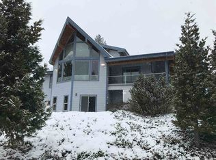 321 Meadow Ln, Weed, CA 96094