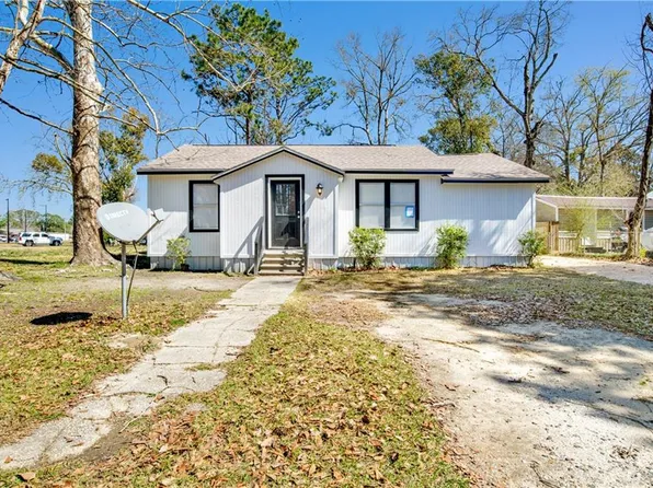 552 Kansas St, Chickasaw, AL 36611