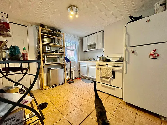 Rented by J Misrahi Realty Corp | media 5