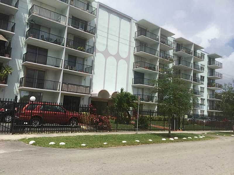 1st image of 12500 NE 15th Ave APT 115