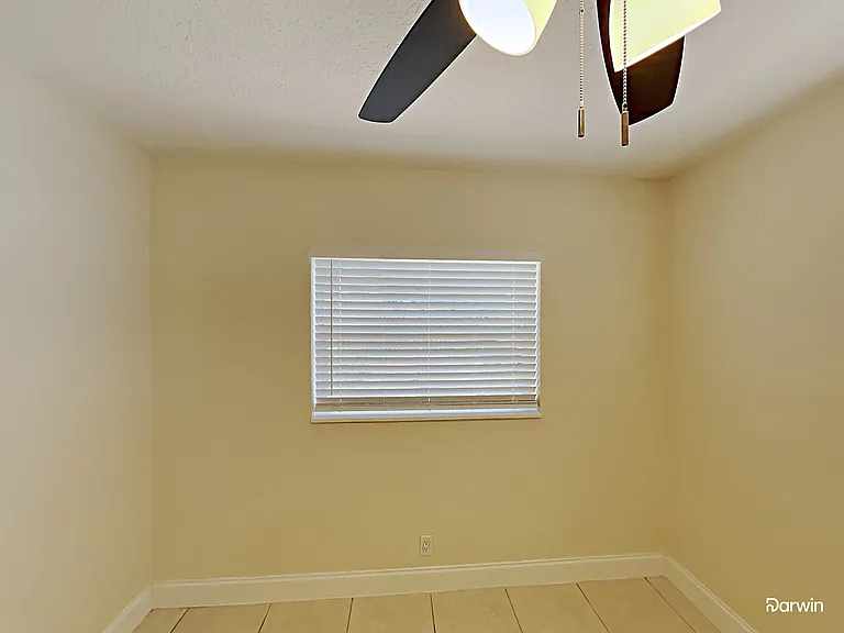 1230 SW 6th Ave — Photo 12
