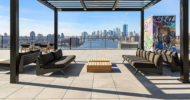 Rented by SERHANT. | media 7