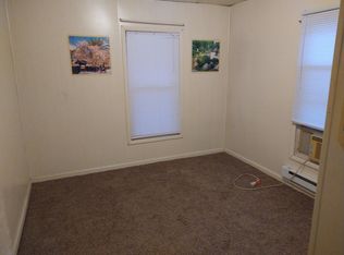 132 6th St, Dunbar, WV 25064