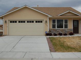 2215 Antelope Way, Pueblo, CO 81005