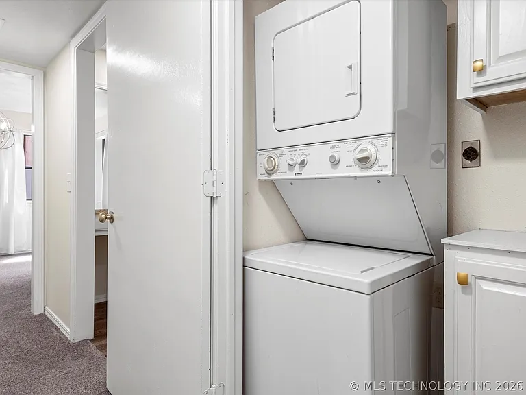 428 S Shawnee Ave — Photo 25