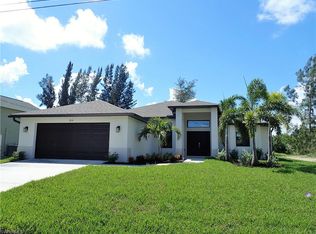 1818 NE 2nd Ter, Cape Coral, FL 33909