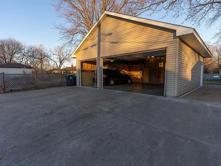 1315 Idaho Ave W — Photo 52