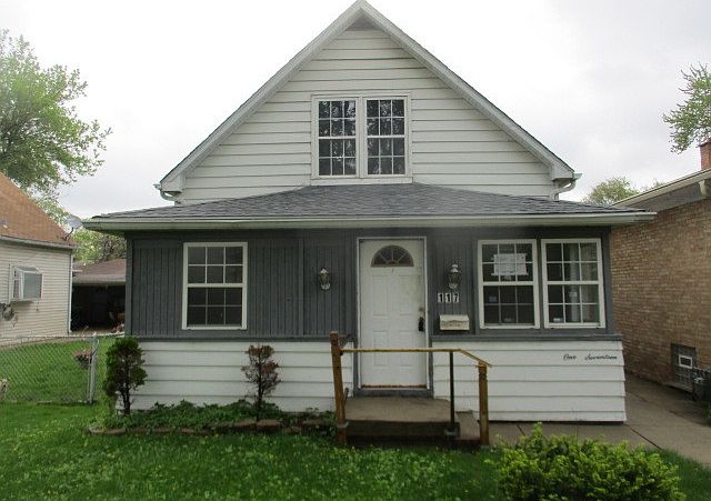 1st image of 117 Hyde Park Ave