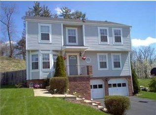 3572 Huntertown Rd, Allison Park, PA 15101