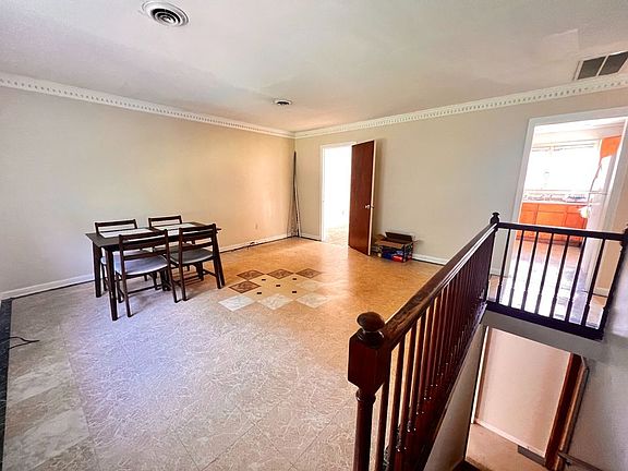 5th image of 212 Lowndes Ave