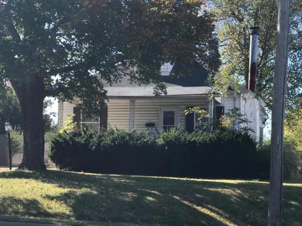 363 E State Rd, Cleves, OH 45002