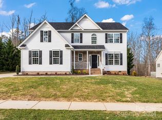 177 Pink Orchard Dr, Mooresville, NC 28115