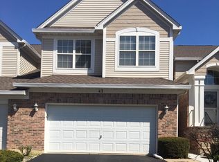 47 Bay Dr, Itasca, IL 60143