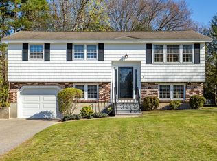 2 Fraser Dr, Acton, MA 01720