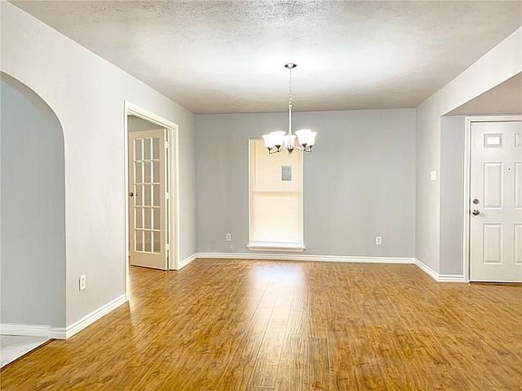 3rd image of 4709 Opelousas Ct