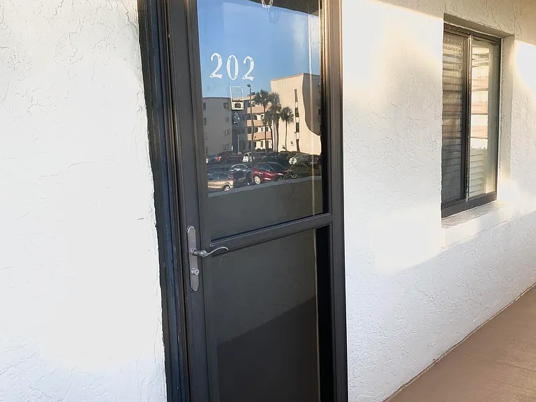 2465 S Washington Ave #A-202 — Photo 25