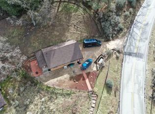 29861 Skyline Dr #B, Tehachapi, CA 93561