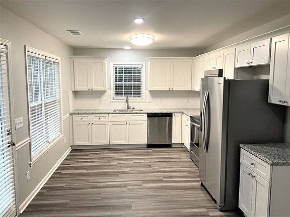 5th image of 6013 Trailshead Dr