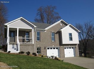 7608 Pavilion Park Rd, Louisville, KY 40214