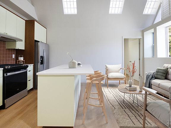 2nd image of 4519 Finley Ave #4