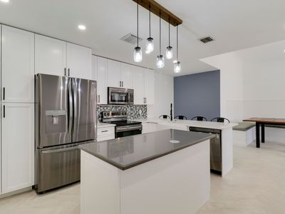 92 Meadows Drive, Boynton Beach, FL, 33436
