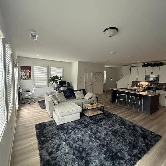 3134 Marbella Cir — Photo 4