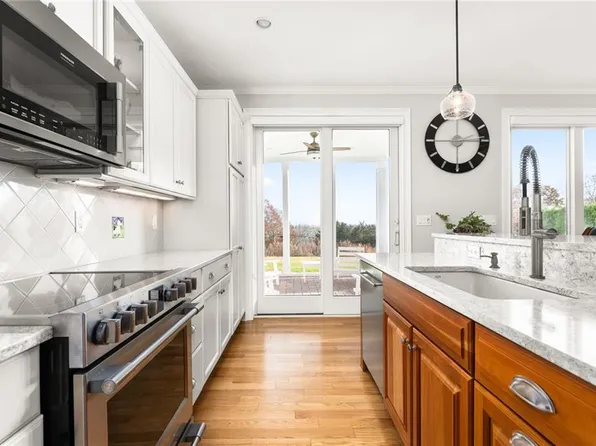 5 Compass Way #C102, Westerly, RI 02891