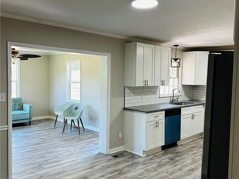 2914 Player Ave — Photo 5
