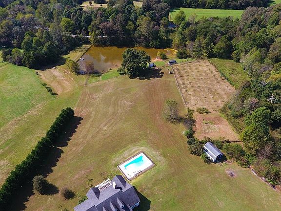4th image of 1329 Coolidge Dr