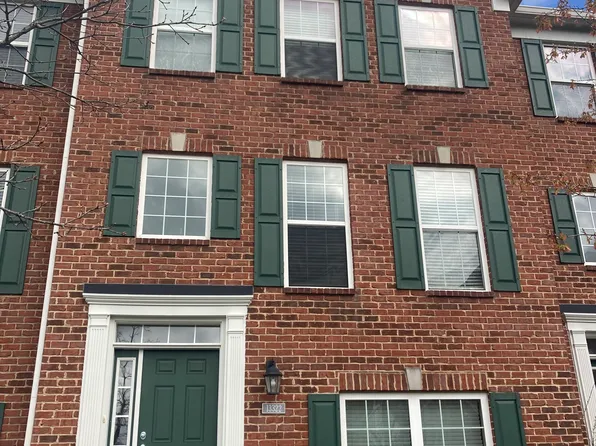 13322 Golden Gate Dr E, Carmel, IN 46074