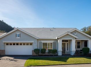 303 Clover Springs Dr, Cloverdale, CA 95425