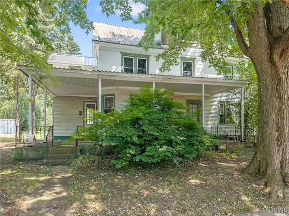 66 W Genesee St, Baldwinsville, NY 13027