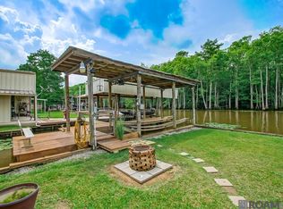 23082 Chene Blanc Ln, Maurepas, LA 70449