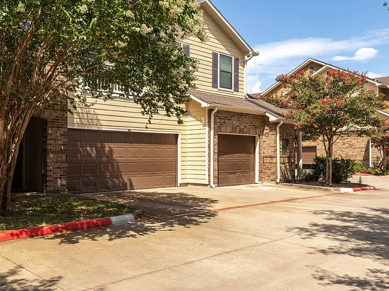 Grand Villas at Cinco Ranch — Photo 45