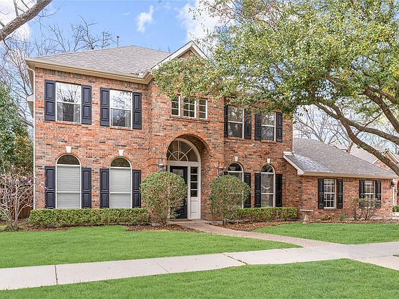 2nd image of 2506 Maywood Ln