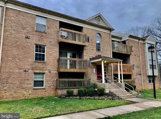 2 Cedar Valley Pl APT 102, Essex, MD 21221