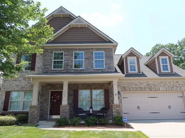 5409 Poplar Knoll Dr, Matthews, NC 28105