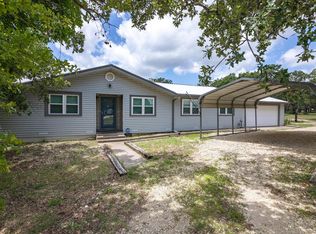 323 Nocona Dr, Nocona, TX 76255