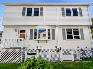 3 Stone Ct, Gloucester, MA 01930