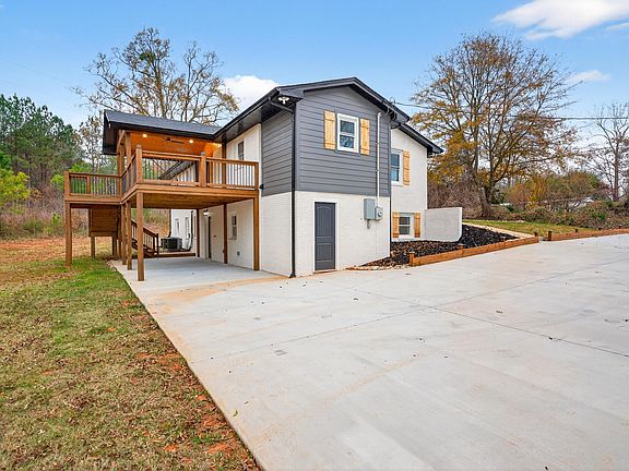 4th image of 616 Ballenger Rd