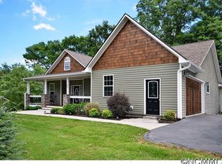 47 Bear Creek Hills Dr, Leicester, NC 28748