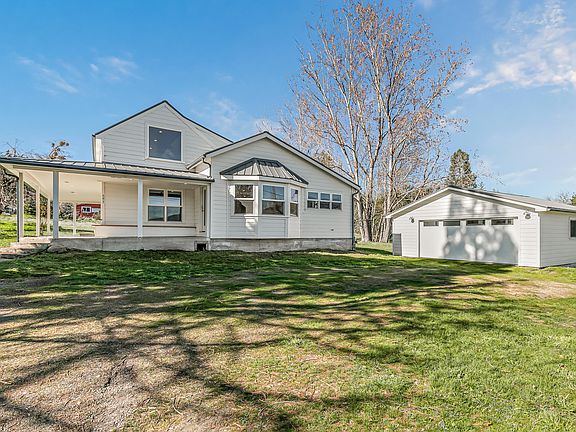 3rd image of 593 Crowson Rd