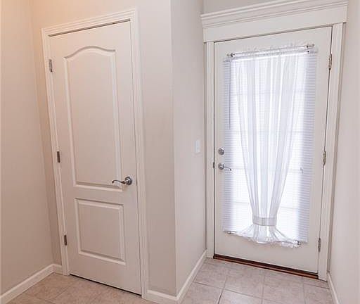 2nd image of 10943 Rocky Ledge Ln #12