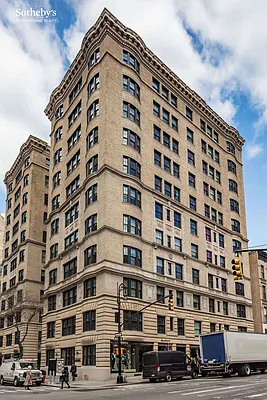 Sold by Sotheby's International Realty | media 13