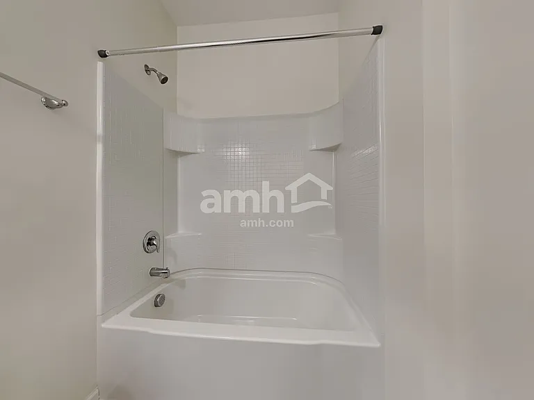 186 Orion Way — Photo 14