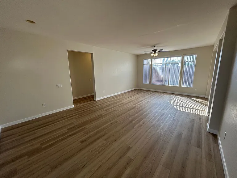 14759 W Gunsight Dr — Photo 2