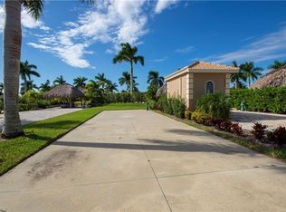 13552 Snook Cir, Naples, FL 34114