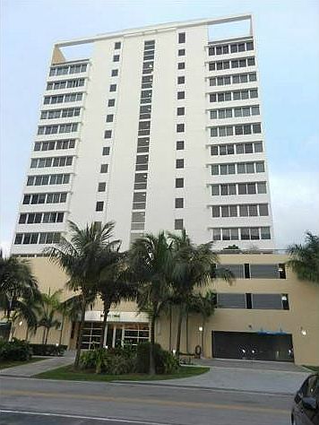 1st image of 7929 West Dr APT 402