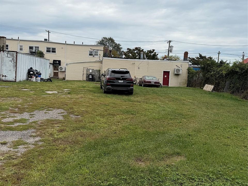 1st image of 924 Powers Road