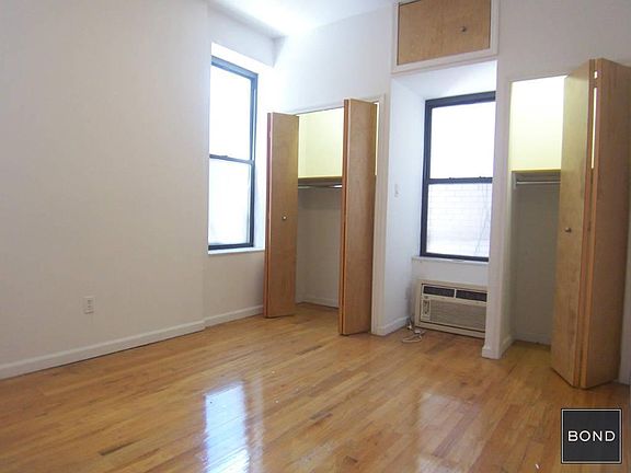3rd image of 1297 Lexington Ave APT 6
